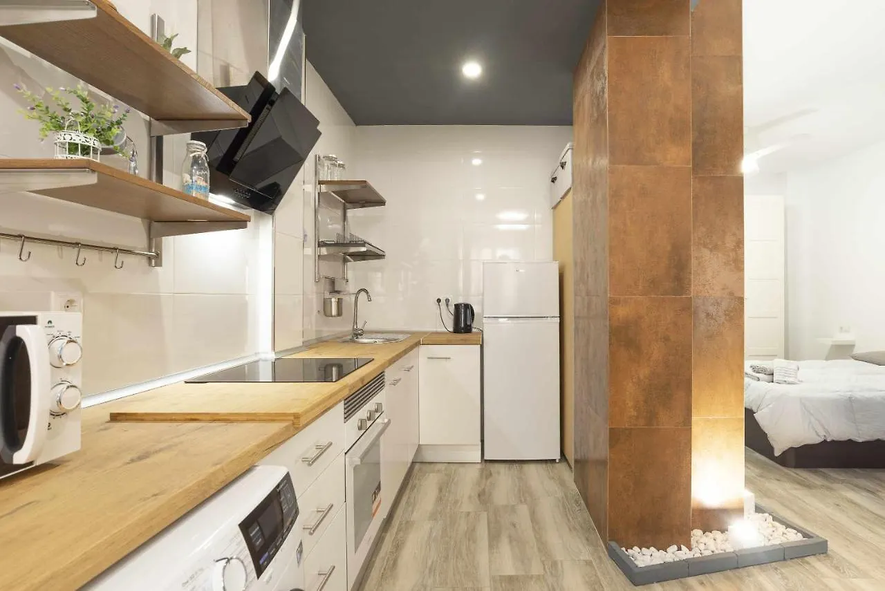 Vialia Suites The Beach Μάλαγα 0*,  Ισπανία