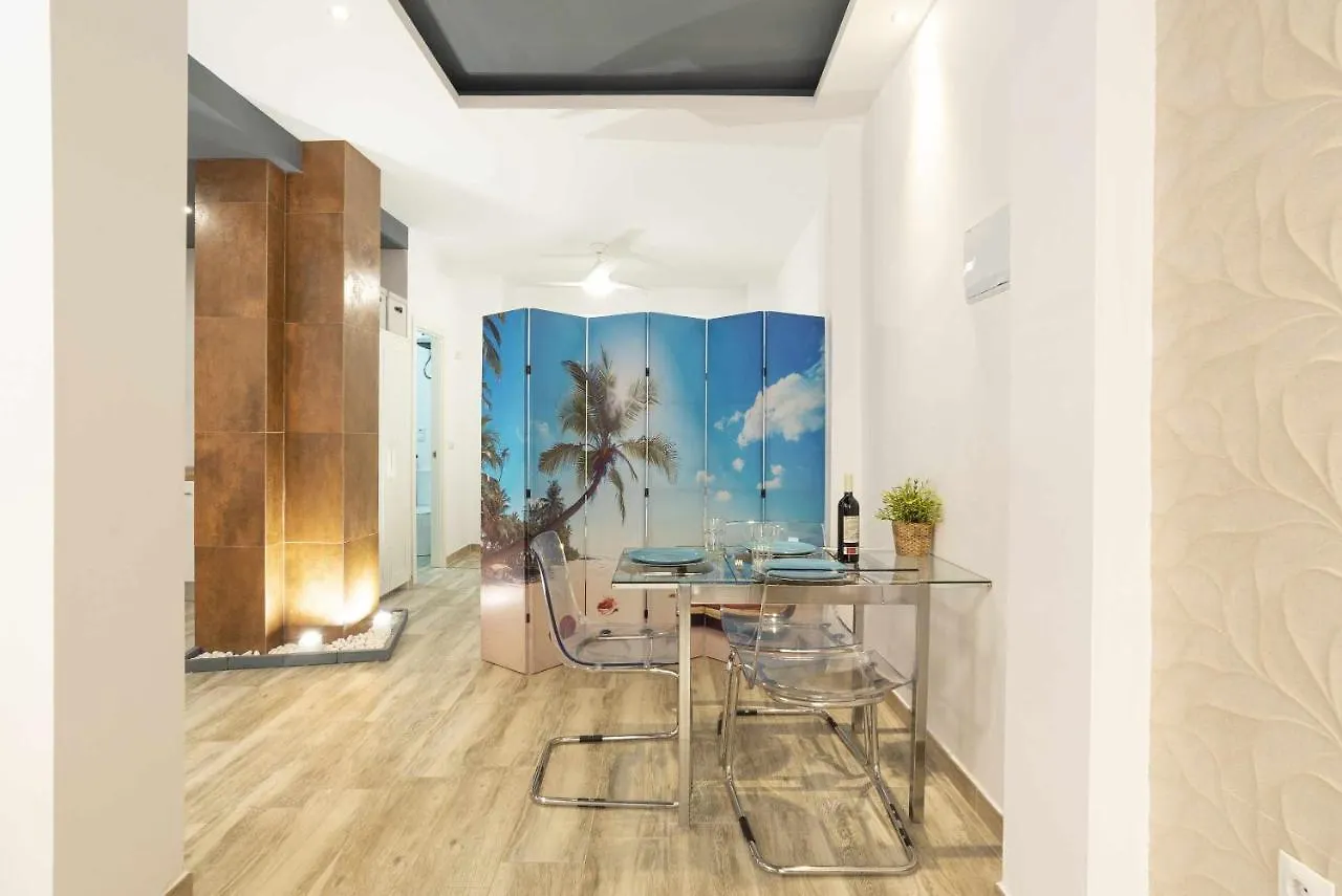 Vialia Suites The Beach Malaga